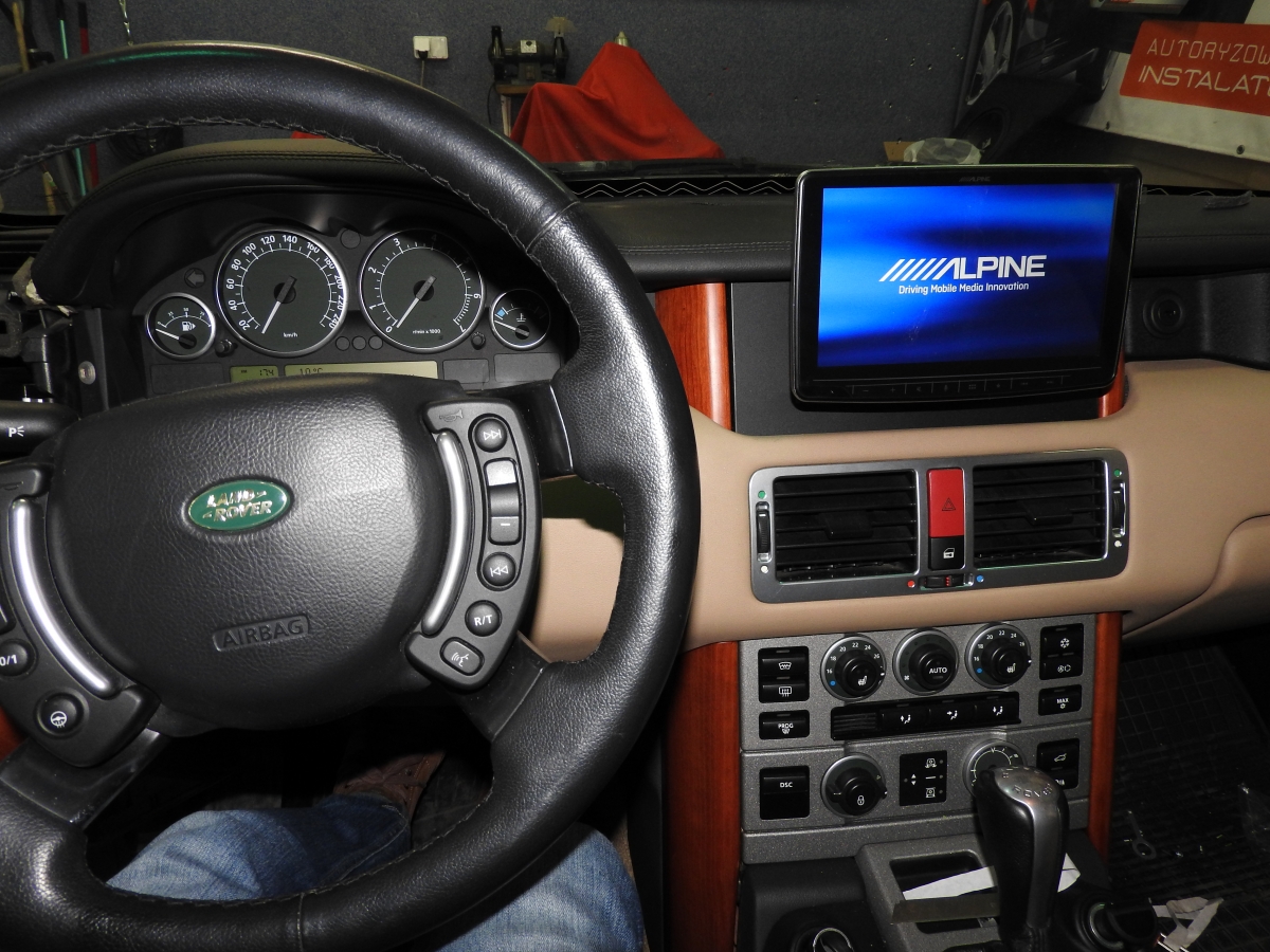 Range Rover.jpg